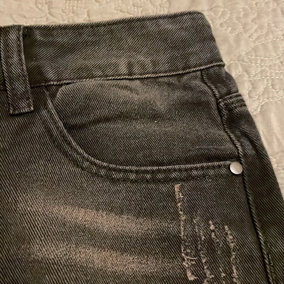 Black men distressed Jeans - Picture 5 of 9